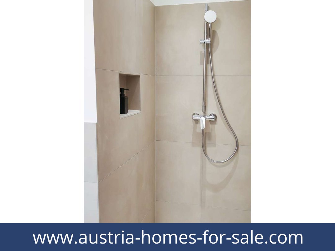 austria-homes-for-sale-bad loipersdorf-8282-20251214034719-0054401012.jpg
